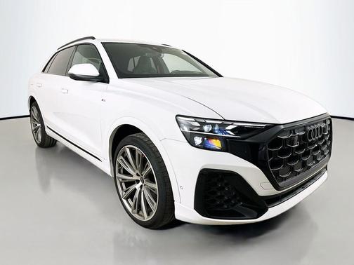Glacier White Metallic 2026 Audi Q8 55 Prestige