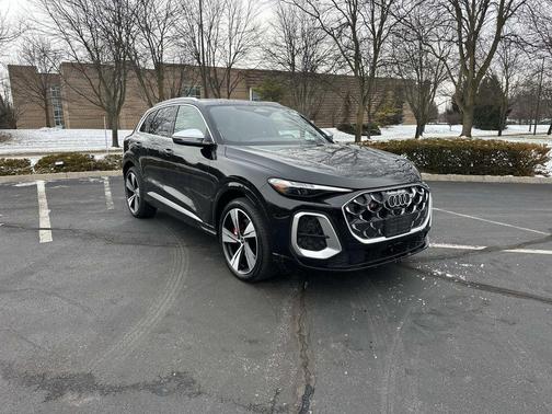 2025 Audi SQ5 3.0T Premium Plus