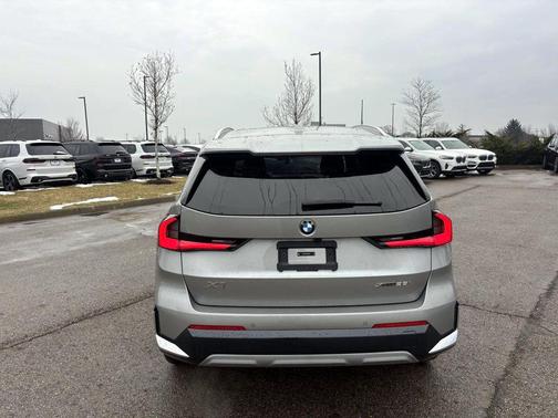 2025 BMW X1 xDrive28i