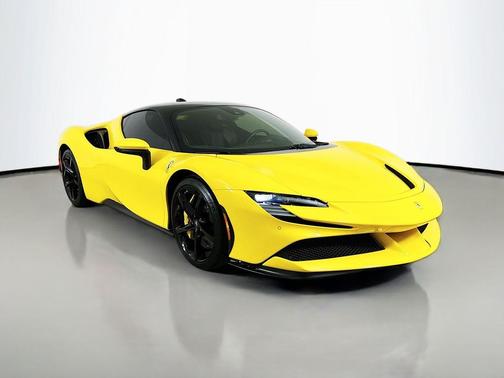 Yellow 2022 Ferrari SF90 Stradale Base