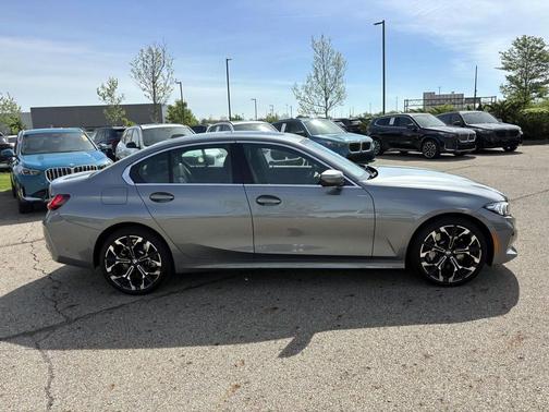 Skyscraper Grey Metallic 2025 BMW 330 xDrive