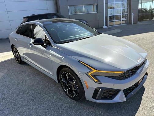 2025 Kia K5 GT-Line