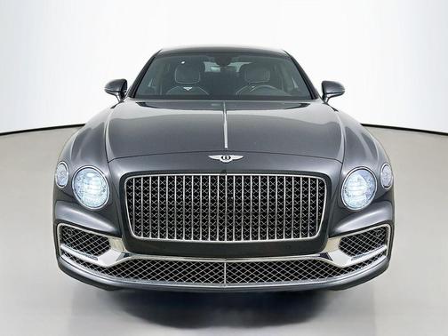Anthracite 2022 Bentley Flying Spur V8