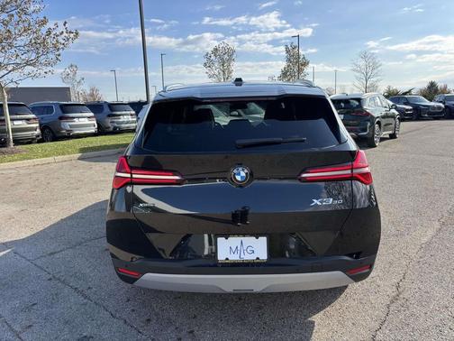 Black Sapphire Metallic 2026 BMW X3 30 xDrive