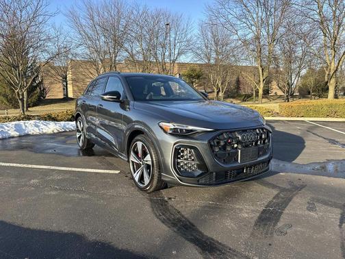 2025 Audi SQ5 3.0T Premium Plus