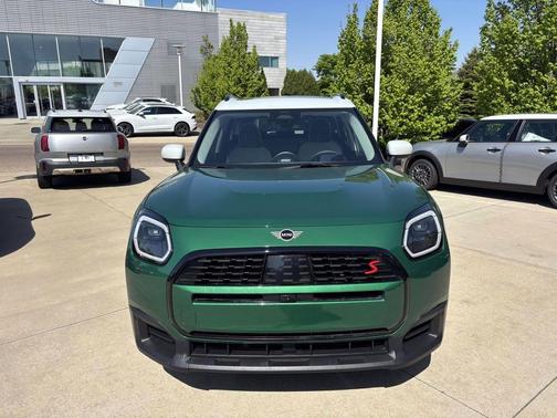 British Racing Green IV Metallic 2025 MINI Countryman Cooper S ALL4