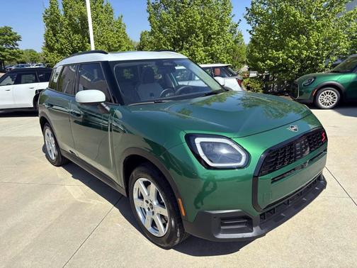 British Racing Green IV Metallic 2025 MINI Countryman Cooper S ALL4