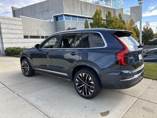 Denim Blue Metallic 2026 Volvo XC90 Plus, B5 AWD Gas (mild hybrid), Gasoline, Bright, 7 Seats
