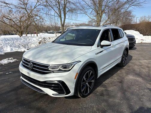 2022 Volkswagen Tiguan 2.0T SEL R-Line 4MOTION