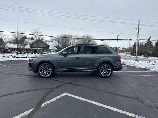 2026 Audi Q7 55 Prestige