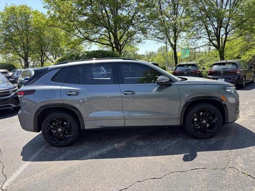 Platinum Gray Metallic 2025 Volkswagen Tiguan 2.0T SE R-Line Black 4MOTION