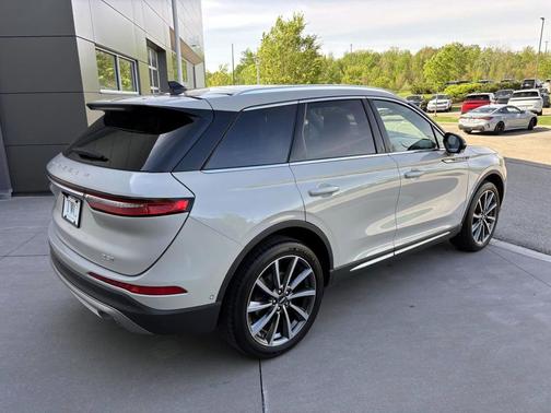 Ceramic Pearl 2020 Lincoln Corsair Reserve