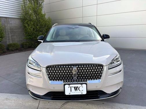 Ceramic Pearl 2020 Lincoln Corsair Reserve
