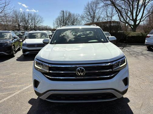 2023 Volkswagen Atlas 3.6L SE w/Technology