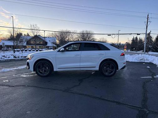 2026 Audi Q8 55 Premium