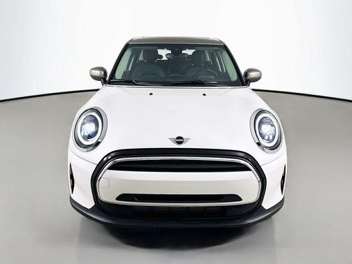 Nanuq White Metallic 2024 MINI Hardtop Cooper