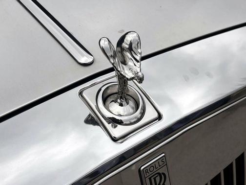 2010 Rolls-Royce Phantom Drophead Coupe 