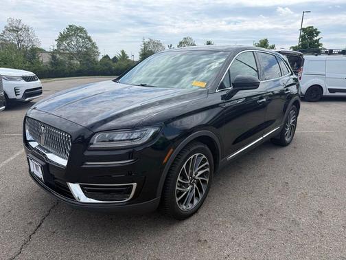Infinite Black Metallic 2019 Lincoln Nautilus Reserve