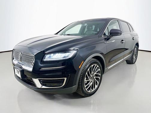 Infinite Black Metallic 2019 Lincoln Nautilus Reserve