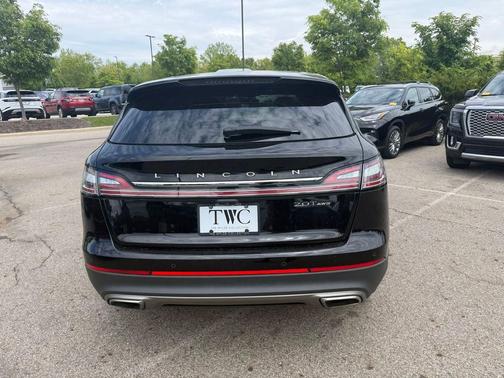 Infinite Black Metallic 2019 Lincoln Nautilus Reserve