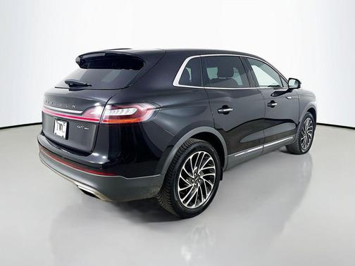 Infinite Black Metallic 2019 Lincoln Nautilus Reserve