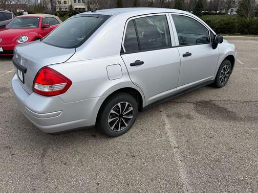 2010 Nissan Versa 1.6