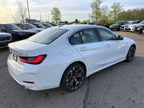 Alpine White 2025 BMW 330 xDrive