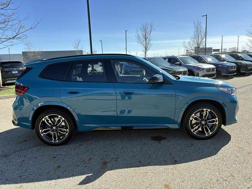 2025 BMW X1 M35i