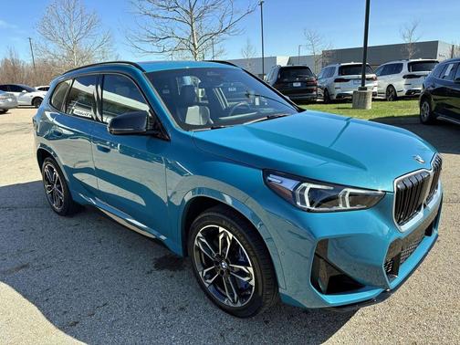 2025 BMW X1 M35i