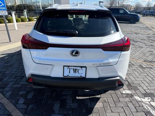 Ultra White w/Obsidian Roof 2023 Lexus UX 250h Base