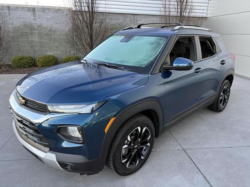 Pacific Blue Metallic 2021 Chevrolet Trailblazer LT