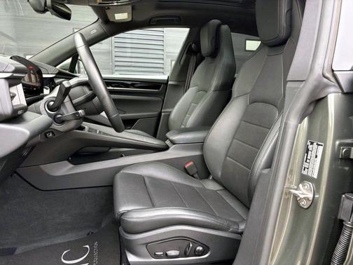 2024 Porsche Macan 4