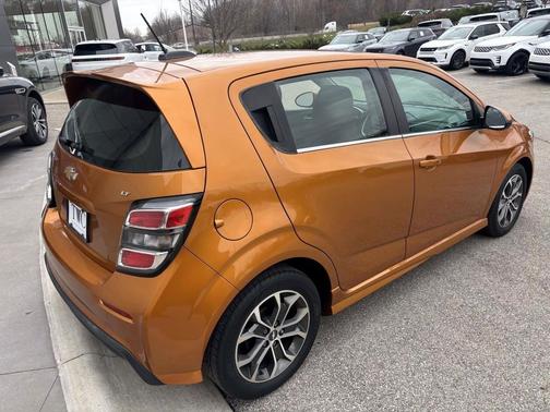 2017 Chevrolet Sonic LT