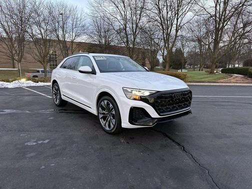 Glacier White 2025 Audi Q8 55 Premium SUV
