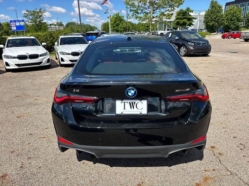 Black Sapphire Metallic 2023 BMW i4 Gran Coupe eDrive35