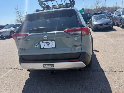 2019 Toyota RAV4 Adventure