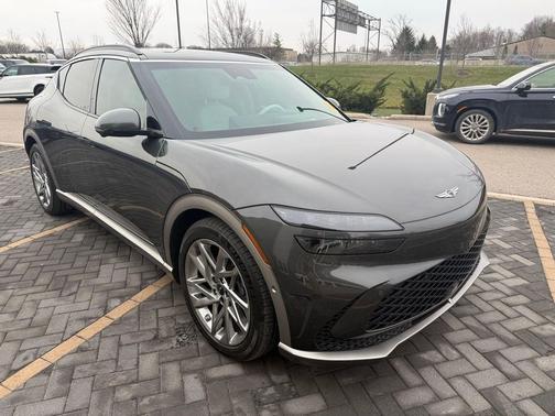2024 Genesis GV60 Advanced AWD
