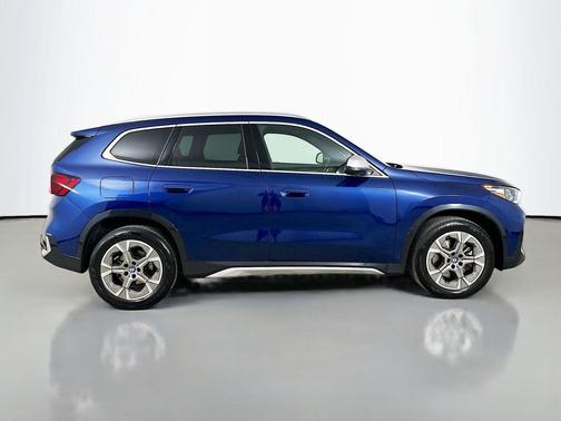 Phytonic Blue Metallic 2023 BMW X1 xDrive28i