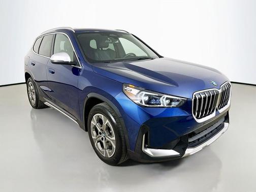 Phytonic Blue Metallic 2023 BMW X1 xDrive28i