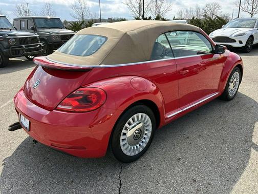 Red 2014 Volkswagen Beetle 2.5L