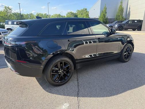 Santorini Black Metallic 2026 Land Rover Range Rover Velar P250 S