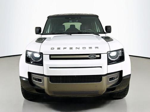 Fuji White 2021 Land Rover Defender 110 X-Dynamic HSE