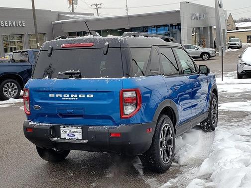 2025 Ford Bronco Sport Outer Banks