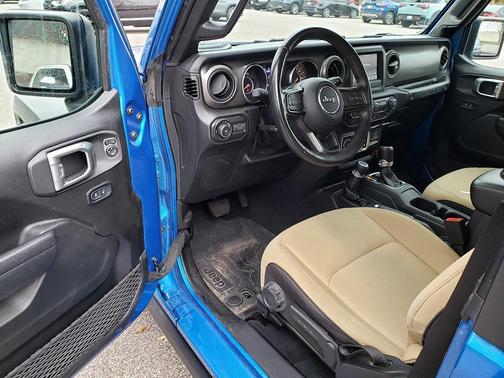 2022 Jeep Wrangler Sport