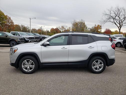 2022 GMC Terrain SLE