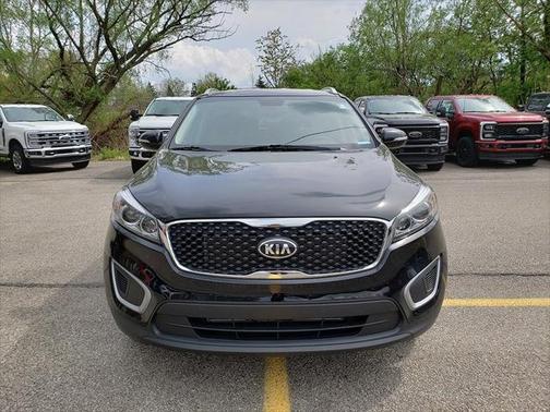 2018 Kia Sorento LX