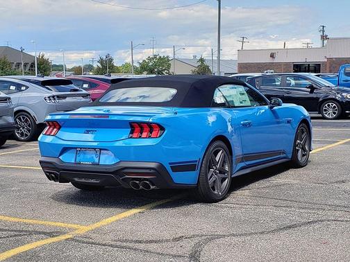 2025 Ford Mustang GT Premium