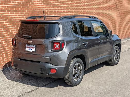 Photo 3 of 14 of 2016 Jeep Renegade Sport