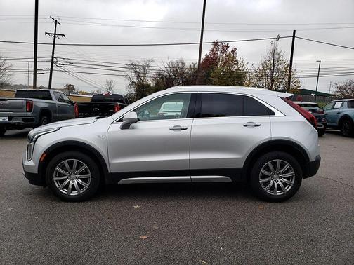 2020 Cadillac XT4 Premium Luxury