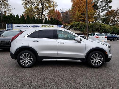 2020 Cadillac XT4 Premium Luxury